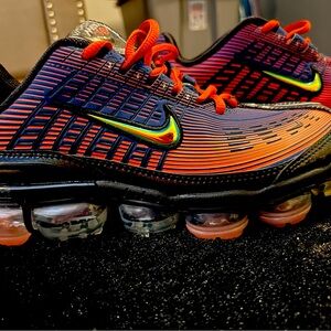 Rare Nike Air Max vapors women’s size 8